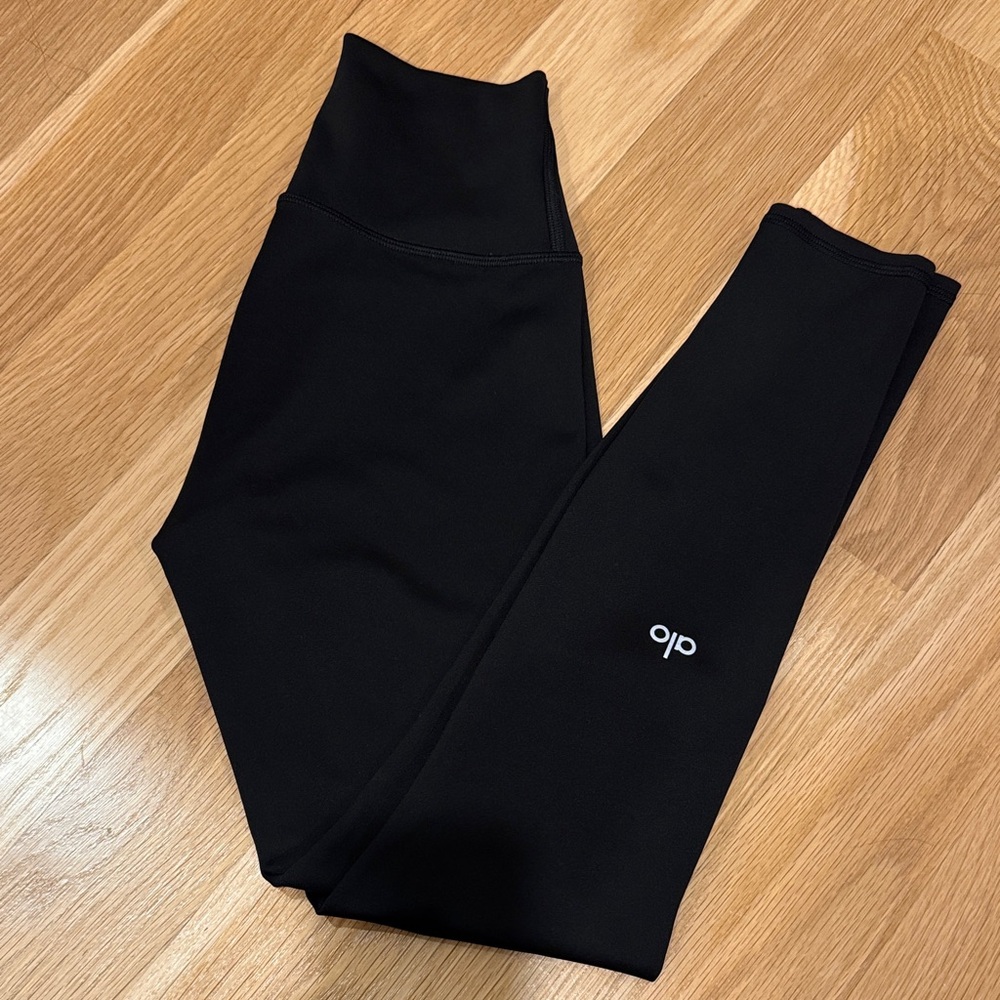 ALO Yoga Jet Black Performance Leggings